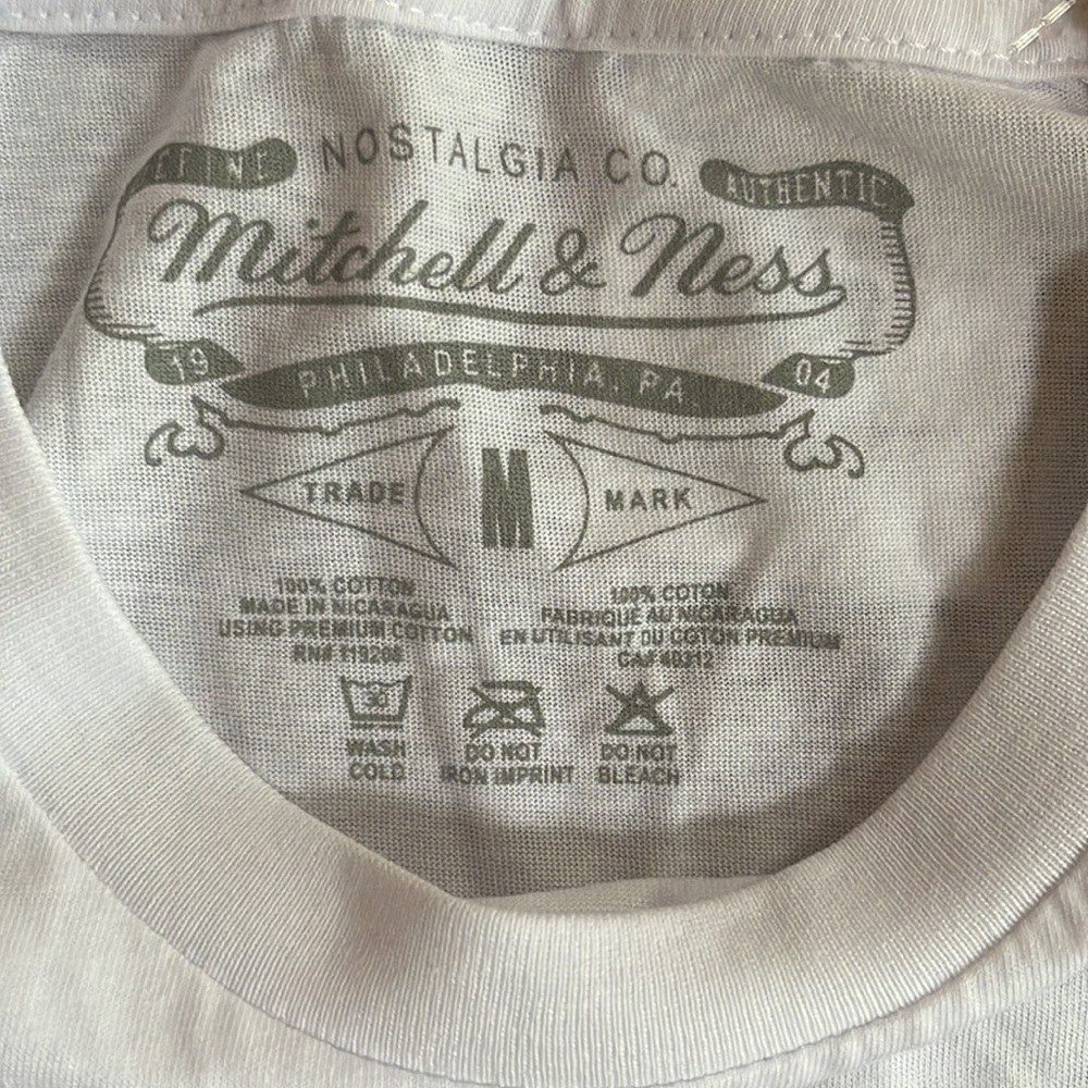 Atlanta Braves Cooperstown Shirt like new - Picture 2 of 4